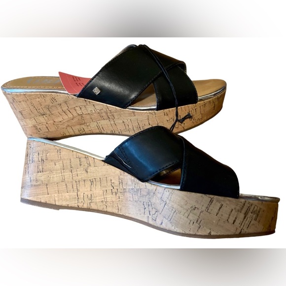 Sam and Libby Black Wedge Leather Sandal EUC - Picture 4 of 4